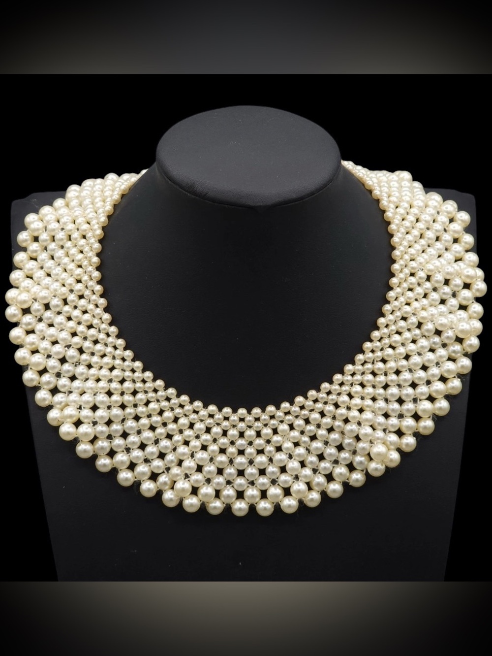 Faux Ivory Pearl Vintage Collar